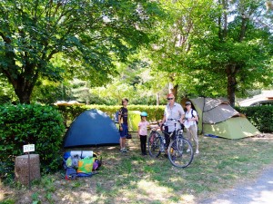 famille vélo camping
