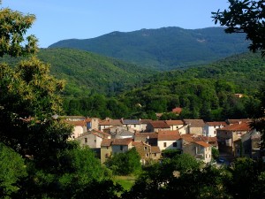 village pittoresque  languedoc